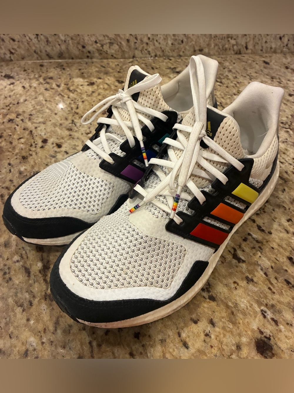Adidas Ultraboost S&L Pride FY5347 Men's High-Performance Sneakers Size 10